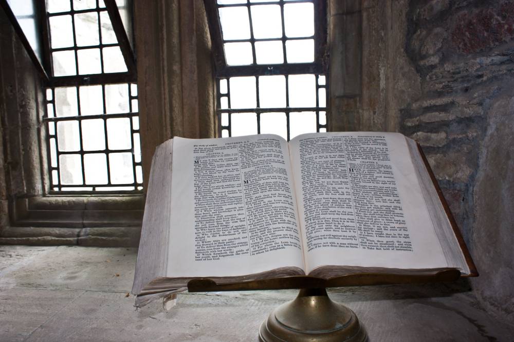 Holy Bible in Glasgow Cathedral, written in English